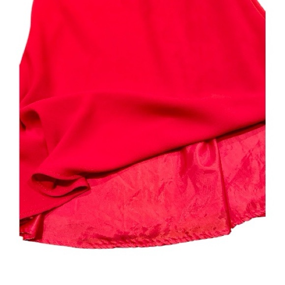 CALVIN KLEIN, NWOT, RED, HALTER TOP GOWN. CLASSY, HIGH HALTER TOP. SIZE 2 - Picture 4 of 8